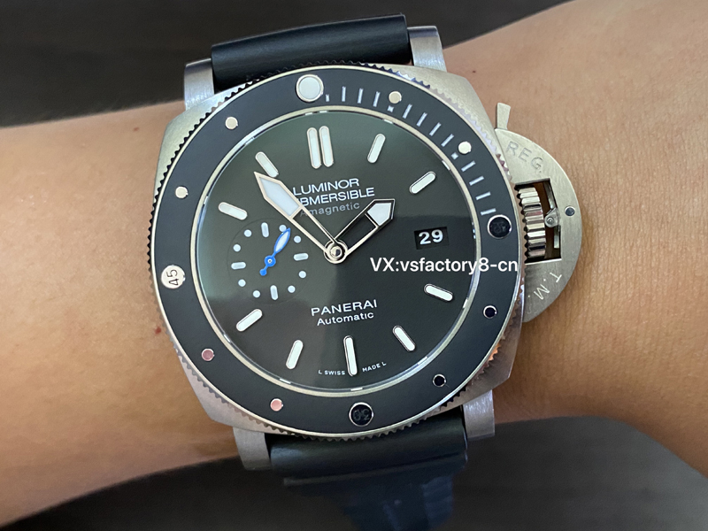 VS廠沛納海pam1389鈦金屬復(fù)刻表細(xì)節(jié)做工值不值得入手