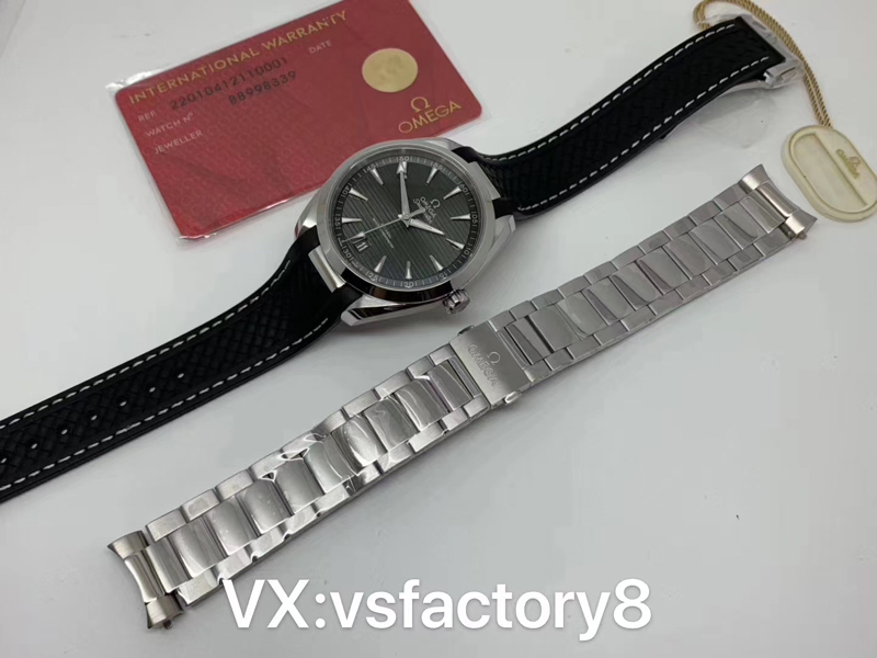 歐米茄柚木綠海馬150米復刻表丹東8900機外觀細節做工復刻還原深度評測